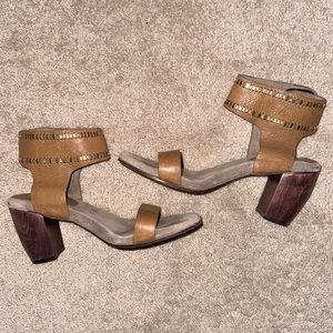 Callers Cordero studded sandal 9.5
